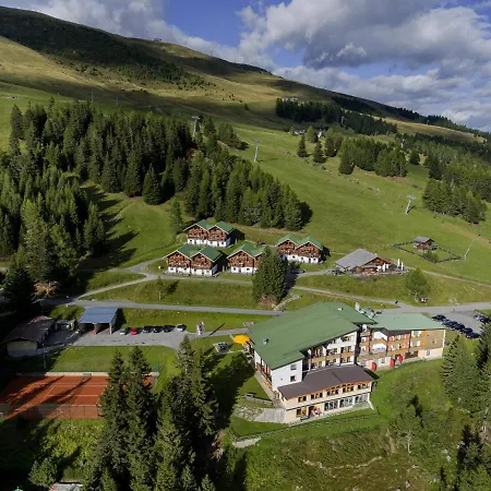 Almdorf Hochlienz, Alm 20 *
