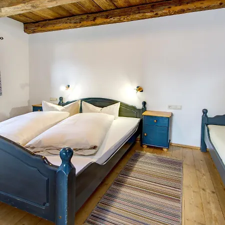 On Zettersfeld With Dolomite Views Obernussdorf